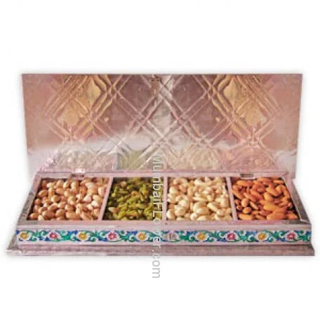 Box of mixed dry fruits alternate image 1