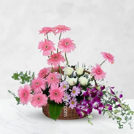 Arrangement of Mixed Flowers
