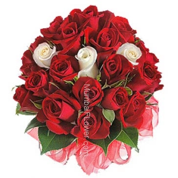 Make your love to know how much you love them Bunch of 30 Valentine Red and White Roses for special one in your life.