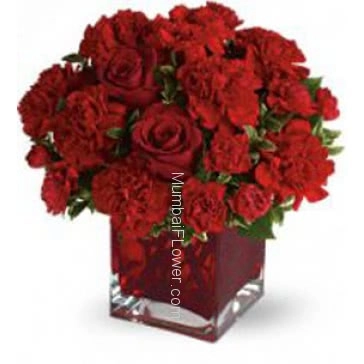 Valentine Love Red Flowers in a lovely beautiful Clear Glass Vase with 40 Red Carnation and Roses  
