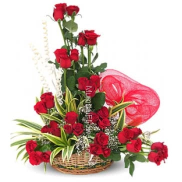 A most romantic Valentine Arrangement of 30 Red Roses