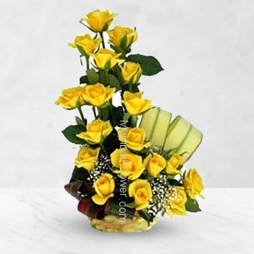 A yellow rose is symbol of friendship and freedom Bouquet of 20 Yellow Roses   for your loved ones nicely decorated.