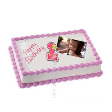 3 Kg. Custom made Strawberry Photo Cake, premium quality and taste... Order 24 hours in advance. Please note : Cake icing may differ from shown picture.
