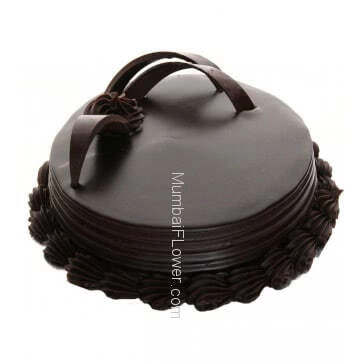 Half Kg. Premium Quality Death By Chocolate Cake, best in flavour and taste... Order 1 Day in advance. Please note : Cake icing may differ from shown picture.