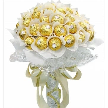 Beautiful Bouquet of 36pc Premium Ferrero Rocher chocoballs, with color paper packing, the fine chocolate bouquet please order 1 day in advance.