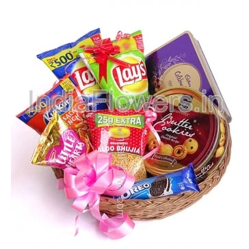 Basket of Chocolates , Cookies and Namkins. Contains 1pc Cadbury Rich Dry fruits 180g., 1 box of Danish Cookies 400g., 1 pack of Oreo 120g., 2pc Lays Chips, 1pc Kurkure, 1pc Bhujia and 1pc Little Heart Pouch