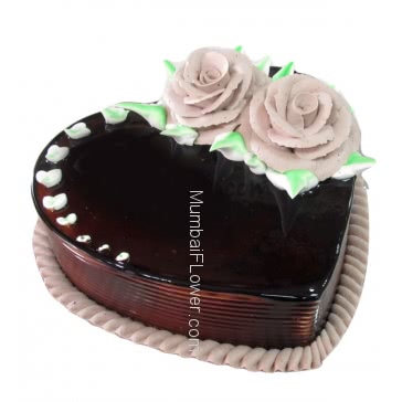 1 Kg. Premium Quality Anniversary Chocolate Fusion Cake, best in taste and flavour... Order 1 Day in advance. Please note : Cake icing may differ from shown picture.